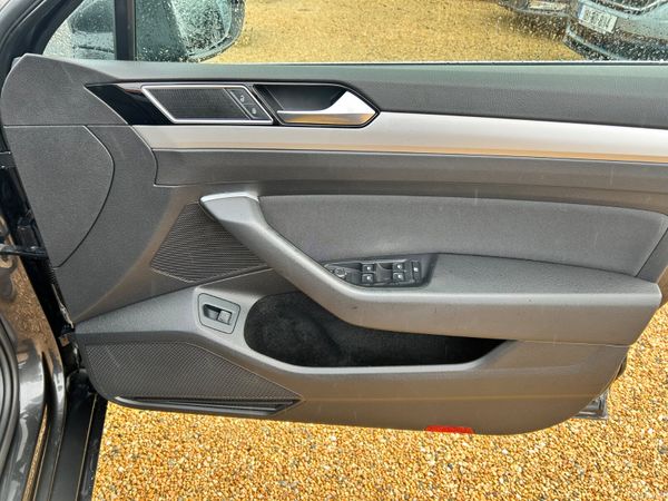 Volkswagen Passat business 2.0TDI 378377921