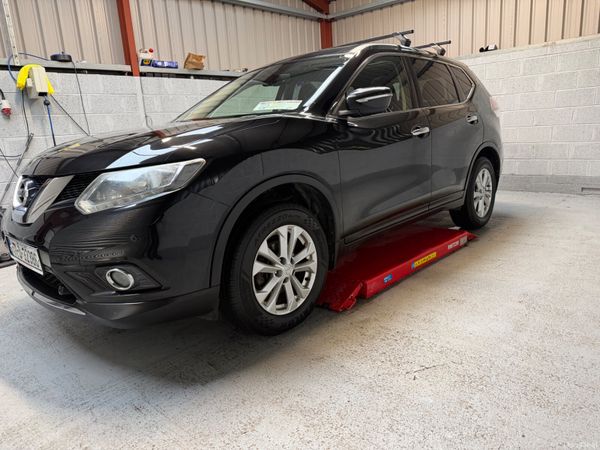 Nissan X-Trail 2017         LOW KLMS ! 378385905