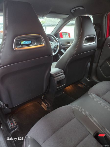 2017 MERCEDES A180 AUTO 378392791