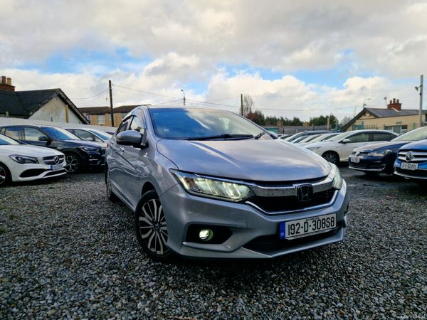 Honda Grace 2019 |High spec hybrid *low mileage* 378397314