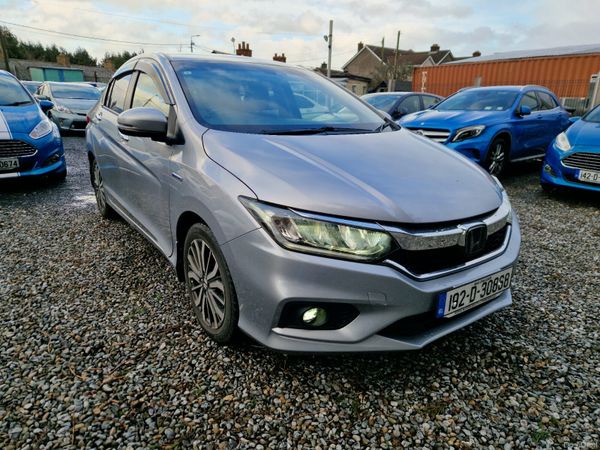 Honda Grace 2019 |High spec hybrid *low mileage* 378397326