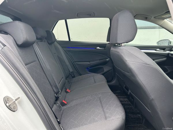 Volkswagen Golf Style DSG 2.0 TDI 2024 378398301