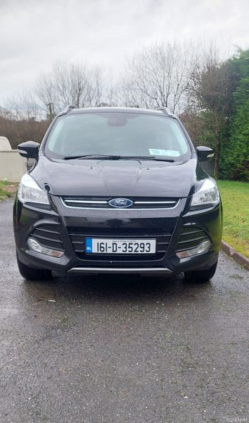 Ford Kuga 2016 378306975