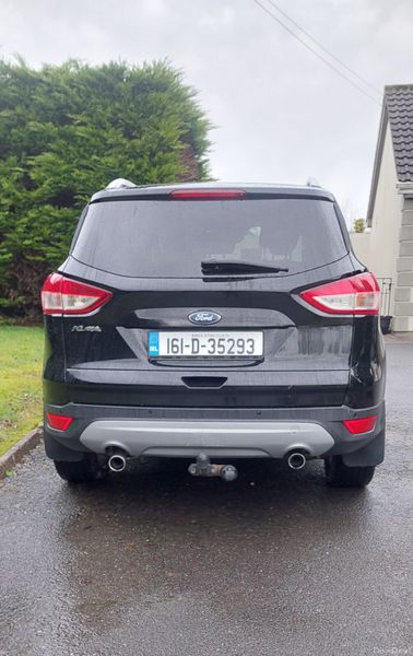 Ford Kuga 2016 378307061