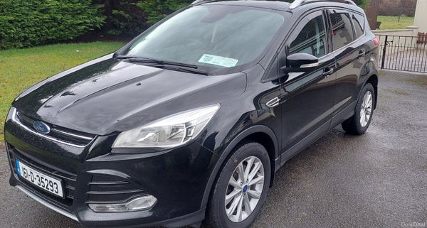 Ford Kuga 2016 378307155