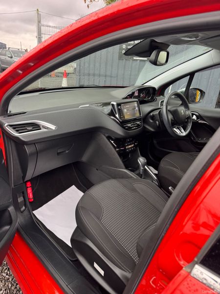 Peugeot 208 AUTOMATIC 378307325