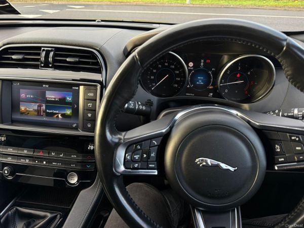 2017 Jaguar F-Pace 2.0 Diesel R-Sport RWD 378316906