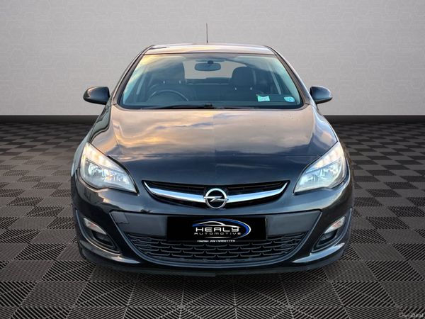 2015 Opel Astra *Low mileage* 378326485