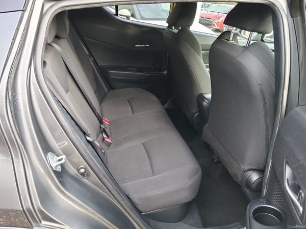 Toyota C-HR 1.8 Hybrid Auto 378462631