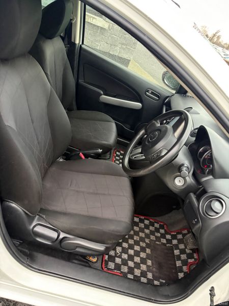 Mazda Demio 2013 378469878