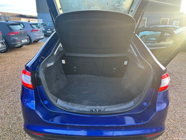 Ford Mondeo **trade sale** 378476383