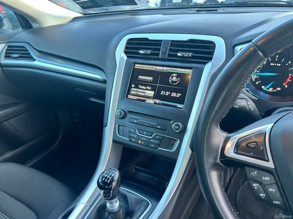 Ford Mondeo **trade sale** 378476385