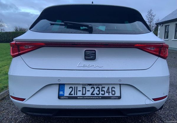 SEAT Leon 2021 378476313