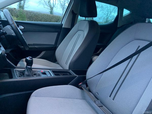 SEAT Leon 2021 378476338