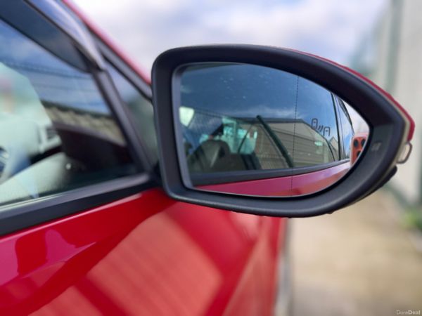 Vw Golf Highline Auto Low Kms!! 378481134