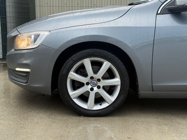 Volvo S60 162 NCT !! 378403871