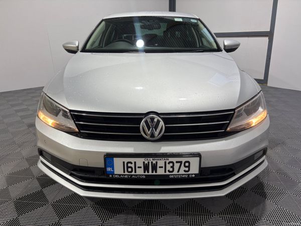 2016 Volkswagen Jetta Highline 2.0 TDi Manual 378413526