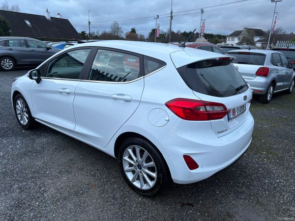 2018 Ford Fiesta 1.1 Titanium 47kms 378430953