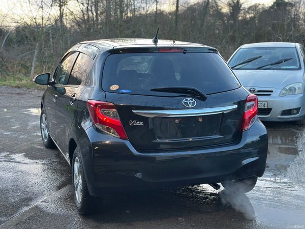 Toyota Yaris 2015 | 1.3Petrol| Automatic 26k kms 378543989