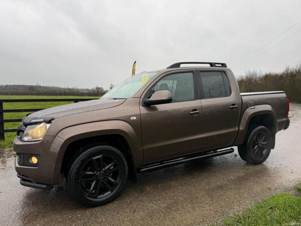 151 Volkswagen Amarok Highline 180bhp black Ed 378569885
