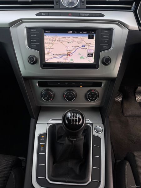 Volkswagen Passat 2016 Low Mileage 378572876