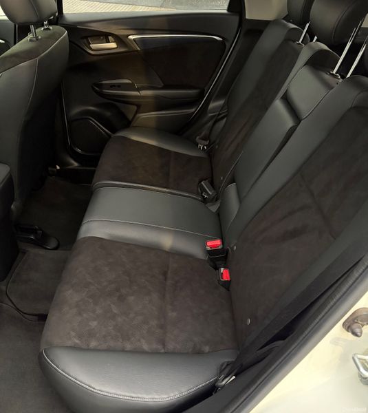 2016 Honda Shuttle 1.5 Hybrid HIGH SPEC 378589673