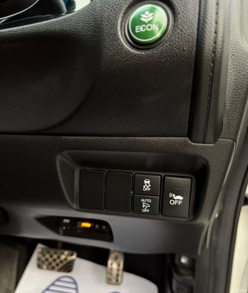 2016 Honda Shuttle 1.5 Hybrid HIGH SPEC 378589682