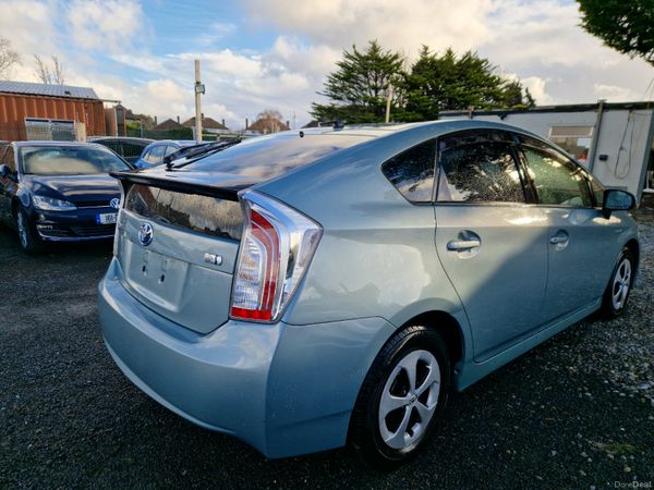 2014 Toyota Prius G pack |Half leather interior 378509557