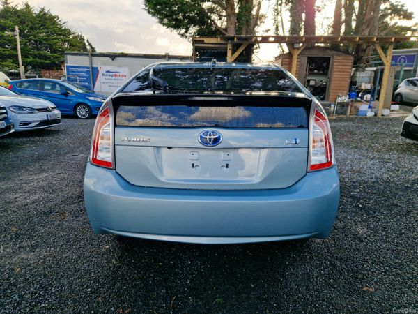 2014 Toyota Prius G pack |Half leather interior 378509561