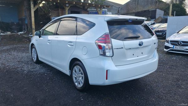 2019 Toyota Prius 7 Seater self charging Hybrid 378512529