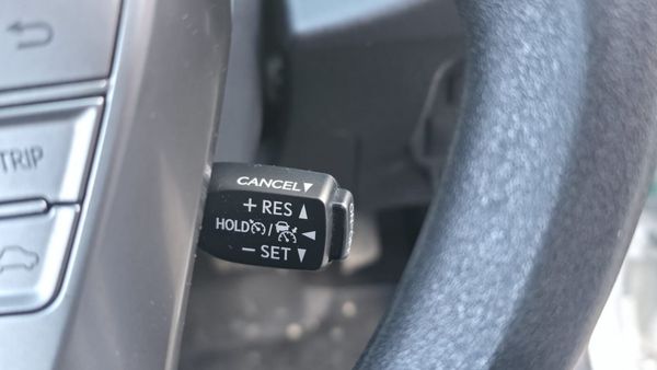 2019 Toyota Prius 7 Seater self charging Hybrid 378512533