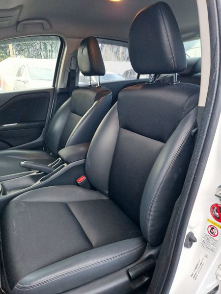 2015 Honda Grace Self charging hybrid Auto 378534855