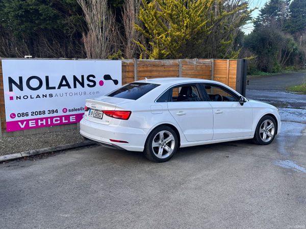 Audi A3 2018 378655210