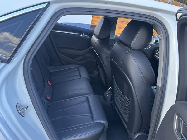 Audi A3 2018 378655221