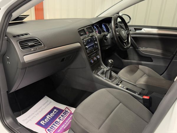 2017 Volkswagen Golf 1.6TDI 378657399