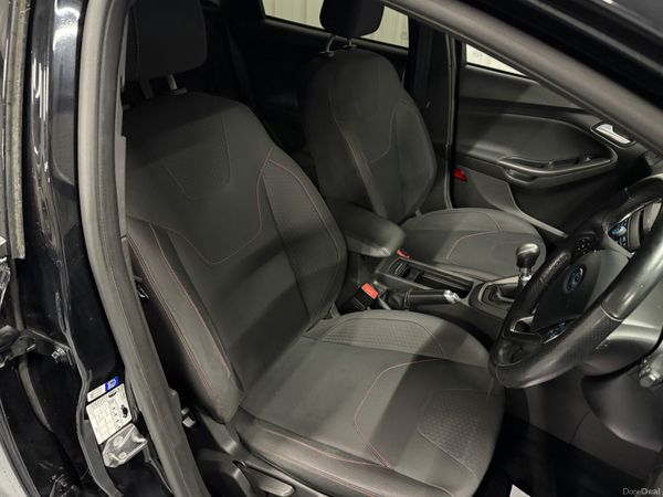 2018 Ford Focus ST-Line 1.5TDCI 378657716