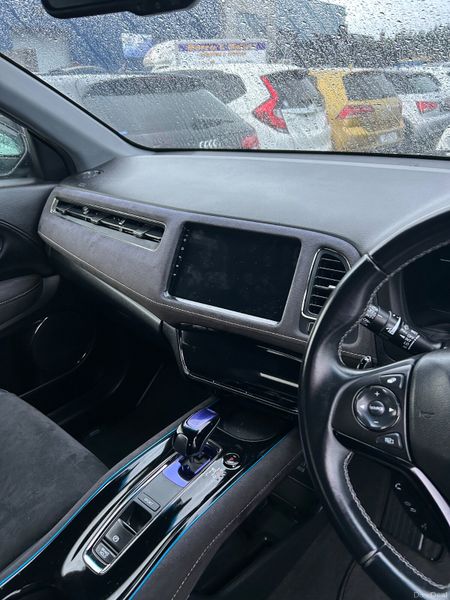 Honda Vezel RS Specs 378660882