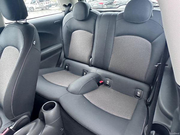 142 MINI One 1.2 AUTOS 378661701