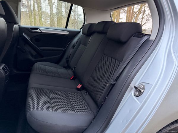 Volkswagen Golf Automatic Irish Car Low KM 378675355