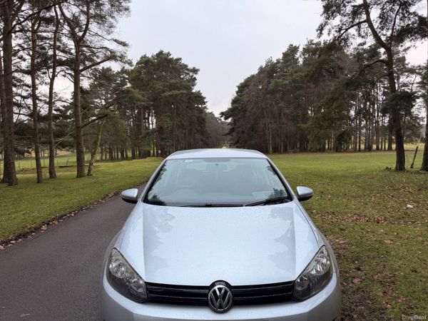 Volkswagen Golf Automatic Irish Car Low KM 378675365