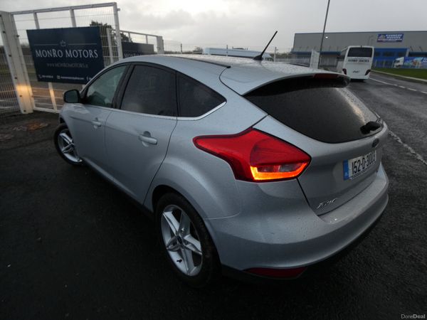 Ford Focus 1.0 Ecoboost Turbo 100PS Zetec 378675931