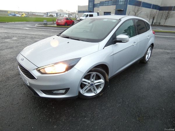 Ford Focus 1.0 Ecoboost Turbo 100PS Zetec 378675933
