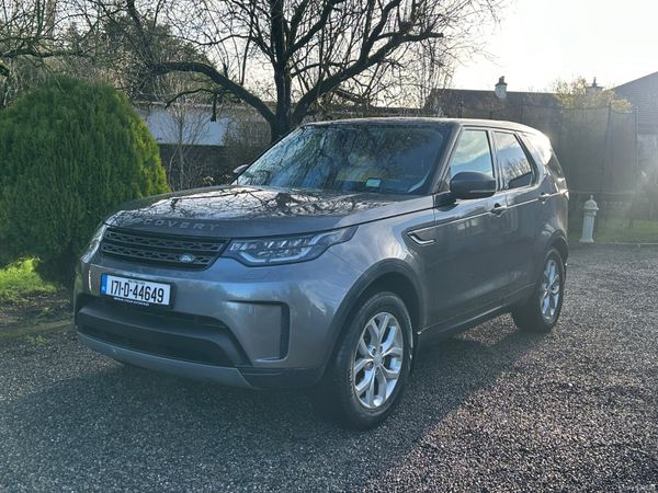 Land Rover Discovery 7 Seater 378681161