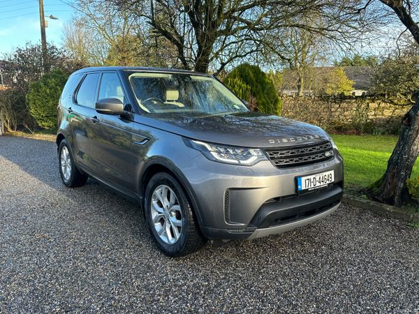 Land Rover Discovery 7 Seater 378681139