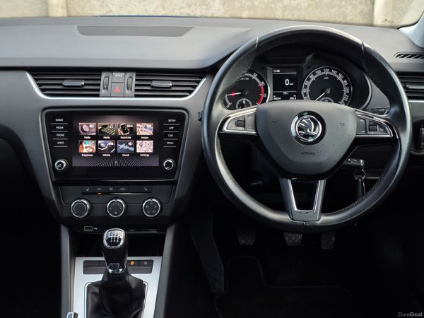 Skoda Octavia Soleil 1.0TSI 115HP NCT 01/28 378690289