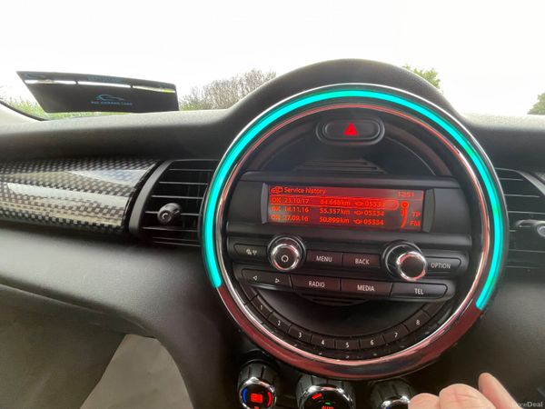 Mini Cooper 2015 378698580