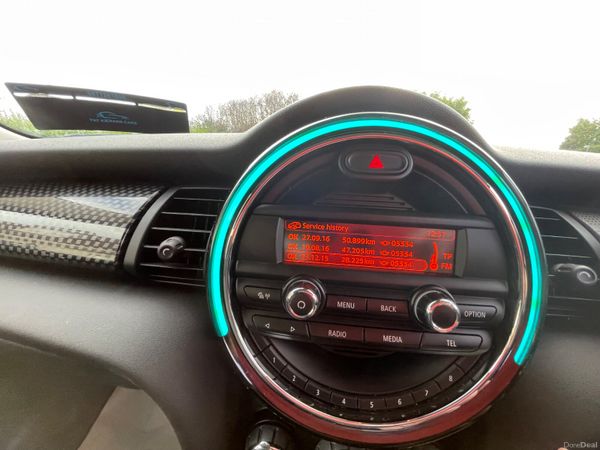 Mini Cooper 2015 378698595