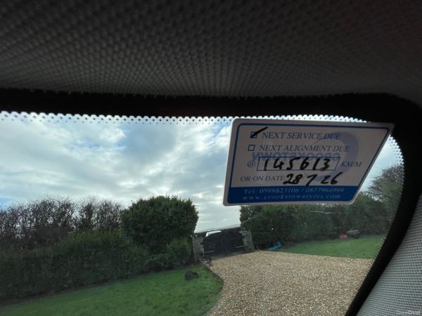 Mini Cooper 2015 378698596