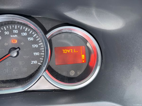 Dacia Sandero 2019    1 OWNER ! 378604778