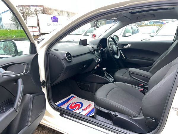 Audi A1 2012 PAN ROOF NCT 10/26 378620899